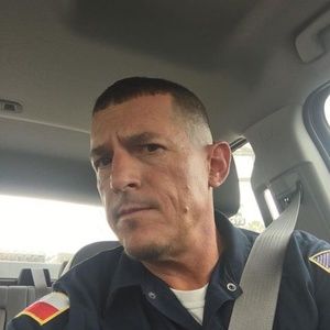 Meet your Posher, Victor